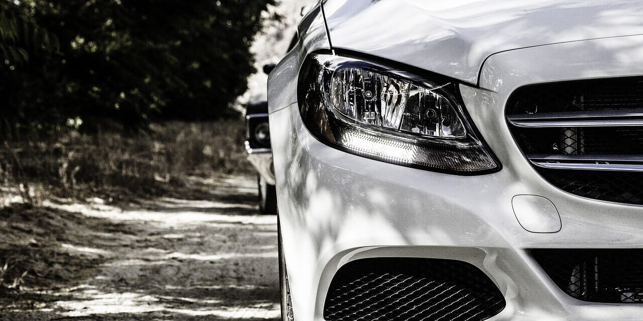 Como escolher o tipo de farol automotivo ideal para o seu veículo | Blind Auto Vidros