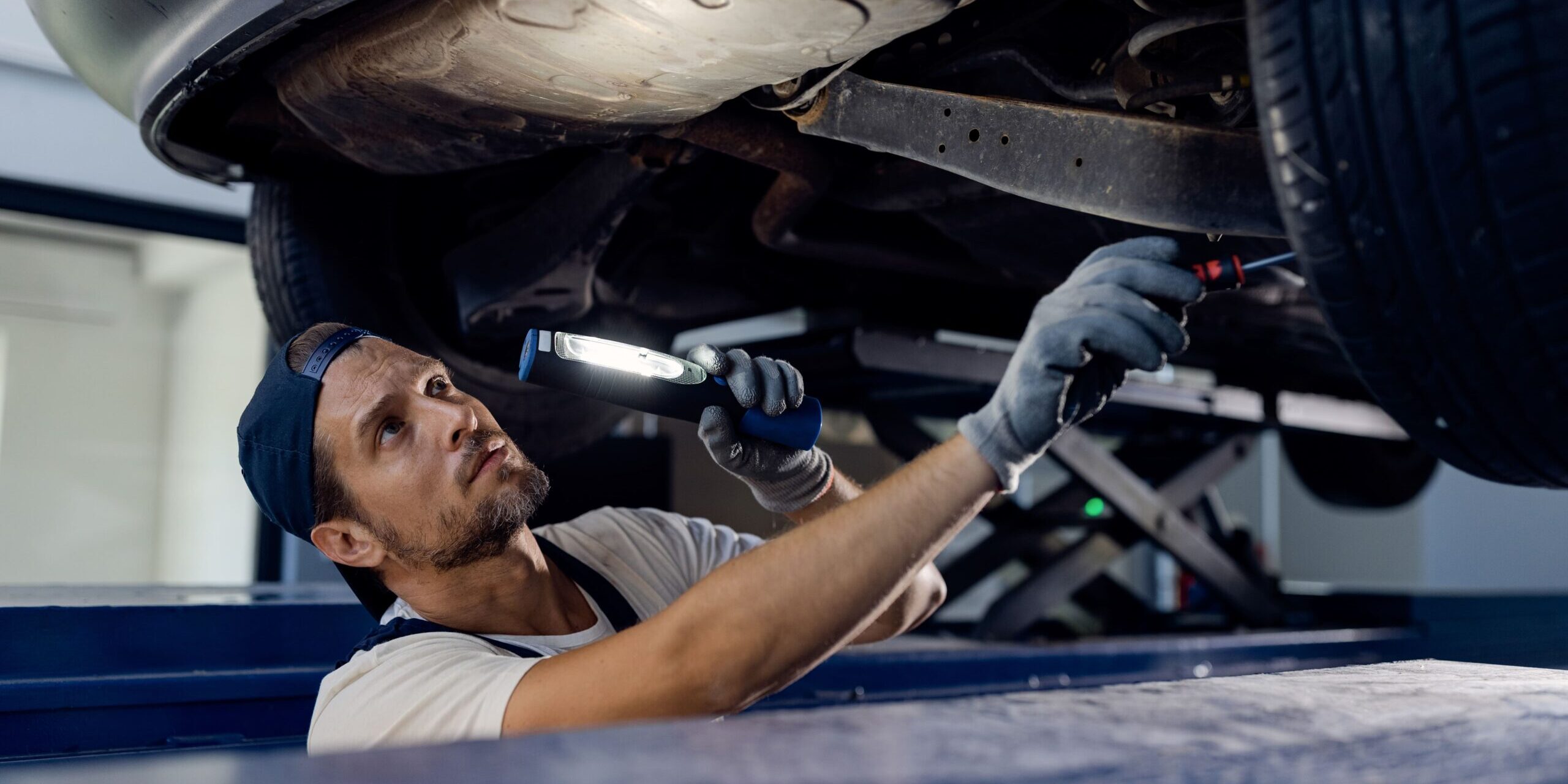 A importância da gravação de chassi em carros de alto valor | Blind Auto Vidros